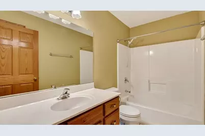 209 Lamans Lane, Eau Claire, WI 54703 - Photo 29