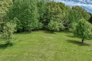 209 Lamans Ln, Eau Claire, WI 54703 - Photo 5