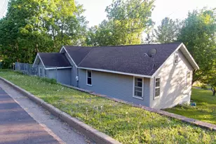 409 Adams St, Saint Croix Falls, WI 54024 - Photo 19