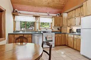 W14044 Island Lake Rd, Weyerhaeuser, WI 54895 - Photo 13