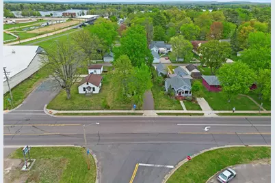 935 Hammond Avenue, Rice Lake, WI 54868 - Photo 11