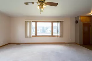 374 W Vine St, Mondovi, WI 54755 - Photo 7