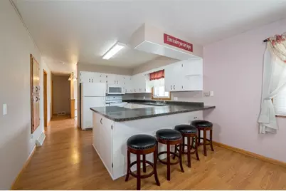 374 W Vine Street, Mondovi, WI 54755 - Photo 9
