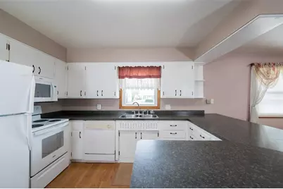 374 W Vine Street, Mondovi, WI 54755 - Photo 11