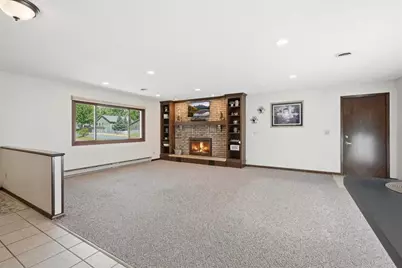 2439 14th Street, Eau Claire, WI 54703 - Photo 9