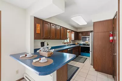 2439 14th Street, Eau Claire, WI 54703 - Photo 11