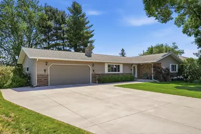 2439 14th Street, Eau Claire, WI 54703 - Photo 3