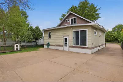 927 Sheridan Road, Eau Claire, WI 54703 - Photo 31