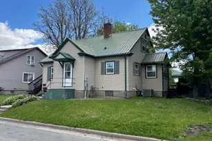 216 Ruth Ave, Arcadia, WI 54612 - Photo 3