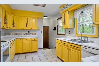 N3762 990th Street, Eau Claire, WI 54703 - Photo 7