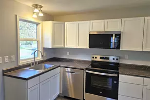 411 Poplar St, Spooner, WI 54801 - Photo 11
