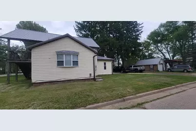 230 S 3rd Street #2, Black River Falls, WI 54615 - Photo 11
