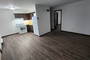 609 Mt Nemo Ave, Eau Claire, WI 54703 - Photo 5