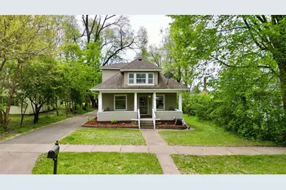 1533 E Madison Street, Eau Claire, WI 54703 - Photo 1