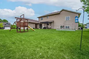 1930 Sloan St, Eau Claire, WI 54703 - Photo 7