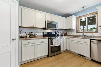 1930 Sloan Street, Eau Claire, WI 54703 - Photo 15