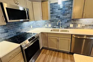 5523 Timber Trl, Eau Claire, WI 54701 - Photo 9