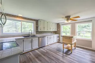 N5859 Lawrence St, Glen Flora, WI 54526 - Photo 7