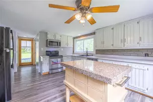 N5859 Lawrence St, Glen Flora, WI 54526 - Photo 9