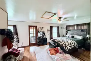 536 Olive St, Chippewa Falls, WI 54729 - Photo 9