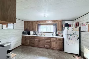 536 Olive St, Chippewa Falls, WI 54729 - Photo 9