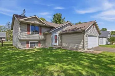 2518 Pine View Road, Eau Claire, WI 54703 - Photo 7