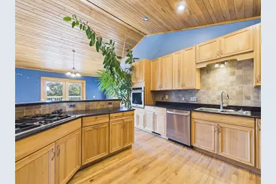 1729 Bear Lake Drive, Dresser, WI 54009 - Photo 5