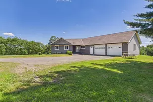 1729 Bear Lake Dr, Dresser, WI 54009 - Photo 39