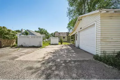 1516 Sherwin Avenue, Eau Claire, WI 54701 - Photo 25