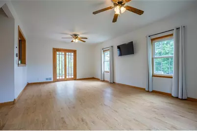 814 Menasha Avenue, Ladysmith, WI 54848 - Photo 3