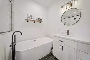 10081 9 Mile Creek Rd, Fall Creek, WI 54742 - Photo 23