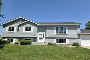 1009 Marian St, Rice Lake, WI 54868 - Photo 39