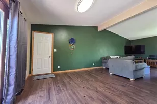1009 Marian St, Rice Lake, WI 54868 - Photo 7