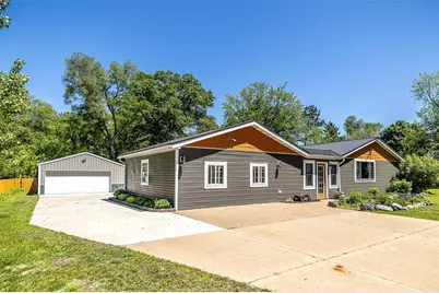 122 Washington Street, Black River Falls, WI 54615 - Photo 3