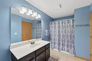 2335 Oakridge Cir, Hudson, WI 54016 - Photo 13
