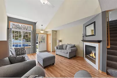 2335 Oakridge Circle, Hudson, WI 54016 - Photo 5