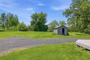 802 Janicki Rd, Stanley, WI 54768 - Photo 5