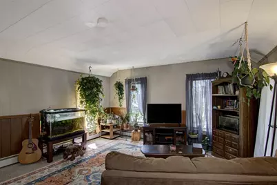 312 University Street #1&amp;2, Elk Mound, WI 54739 - Photo 3