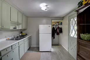 312 University Street #1&amp 2, Elk Mound, WI 54739 - Photo 7