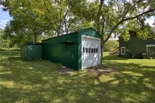 312 University Street #1&amp 2, Elk Mound, WI 54739 - Photo 25