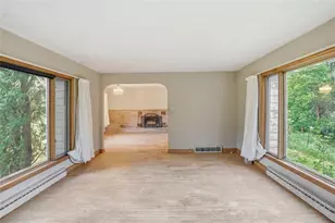 7194 W Nelson Rd, Mondovi, WI 54755 - Photo 9