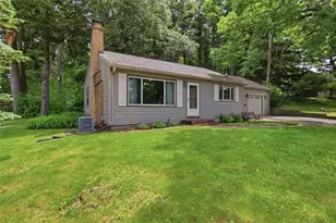 2715 Rudolph Rd, Eau Claire, WI 54701 - Photo 33