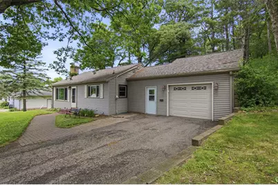 2715 Rudolph Road, Eau Claire, WI 54701 - Photo 35