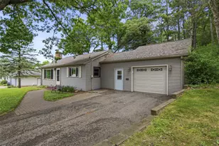 2715 Rudolph Rd, Eau Claire, WI 54701 - Photo 35