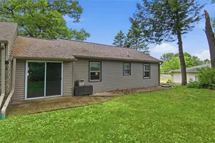 2715 Rudolph Rd, Eau Claire, WI 54701 - Photo 29
