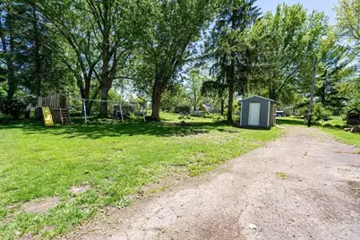 334 E 2nd Avenue, Stanley, WI 54768 - Photo 33