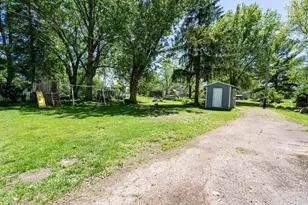 334 E 2nd Ave, Stanley, WI 54768 - Photo 33