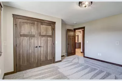 705 Sequoia Drive, Altoona, WI 54720 - Photo 13