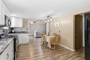 3206 Rosewood Ln, Eau Claire, WI 54703 - Photo 5