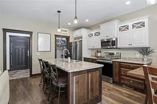 5226 Waylon St, Eau Claire, WI 54703 - Photo 5